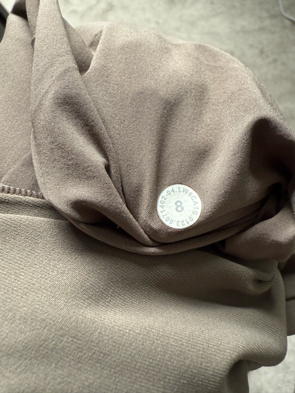 Lululemon Smooth Fit Pull-On High-Rise Cropped Pants | Size 8 - Picture 7 of 7